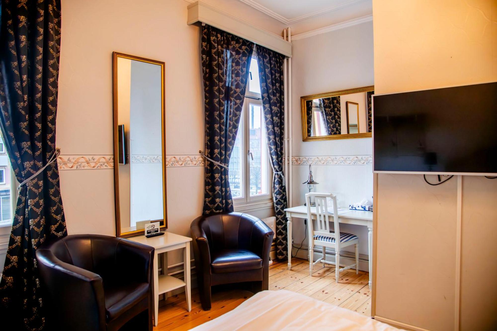 Park Hotel Linkoeping Fawlty Towers Habitación foto